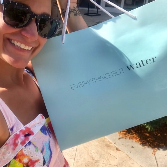 Meet your Posher, CJ. - Picture 3 of 7